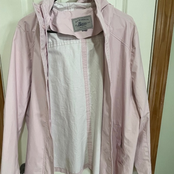 G.H. Bass Light Pink Raincoat with Hood - Picture 3 of 4